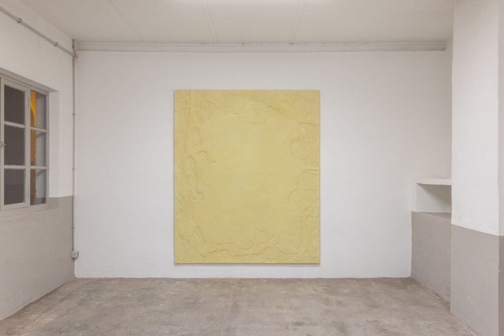 Giuseppe Gabellone, exhibition view, PALAZZOIRREALE, Canelli, 2025 – Courtesy Nora Comunicazione e Bosca, ph © Nicola Morittu