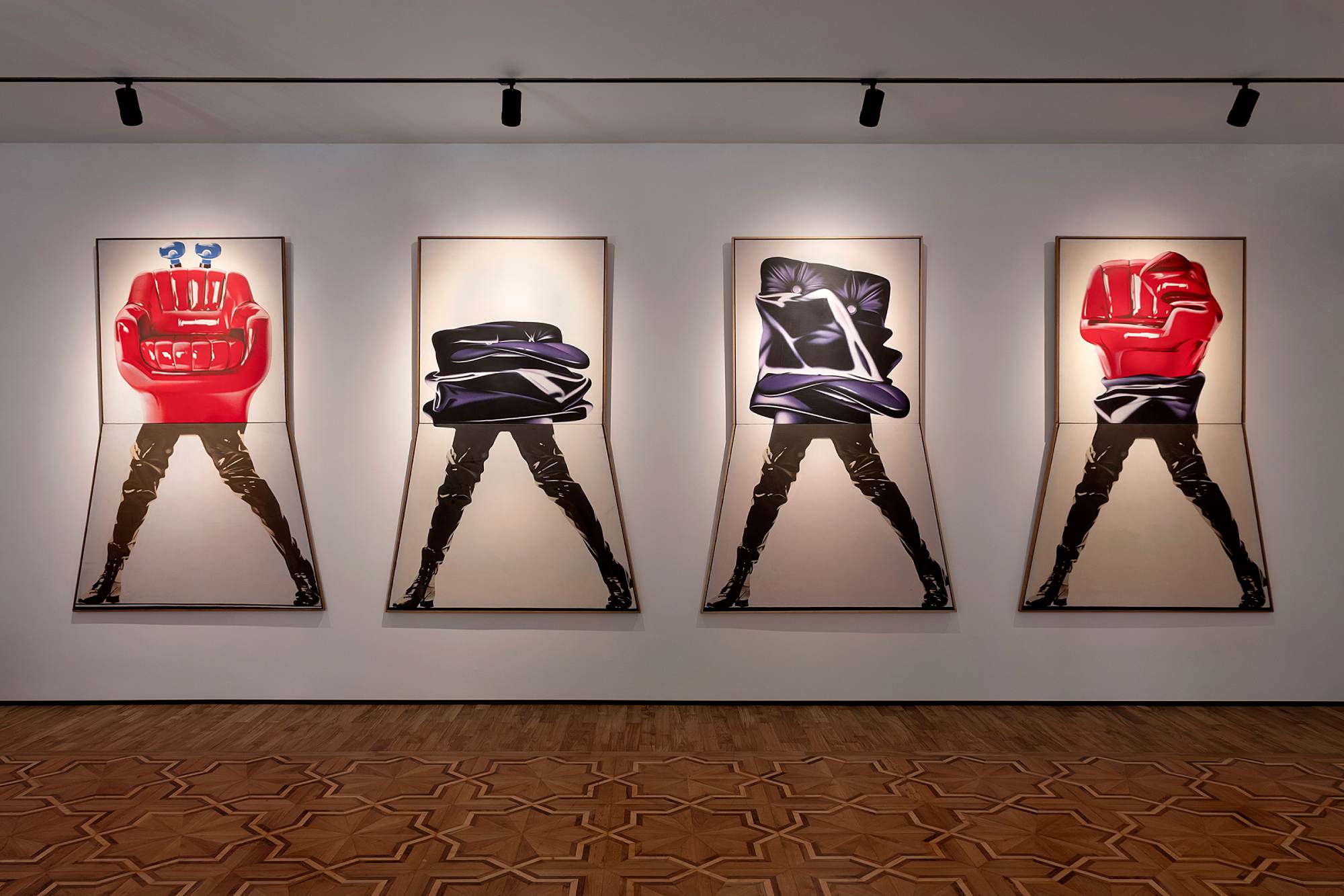 Mostra La seduzione delle forme. Umberto Mariani, Oggetti Allarmanti, BKV Fine Art © Maria Parmigiani