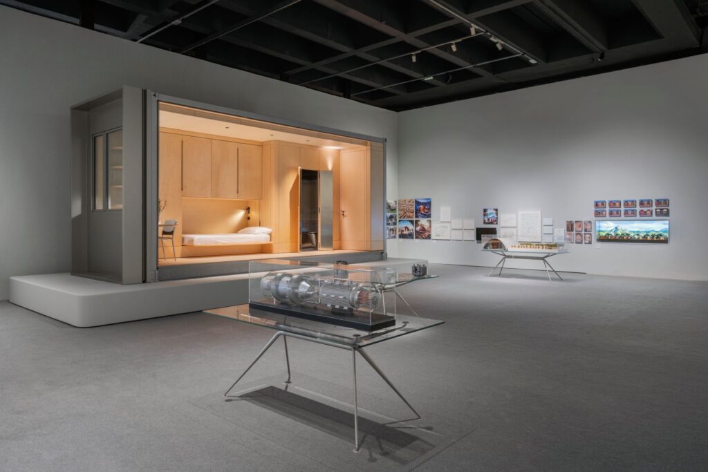 Towards a More Equal Future - Foster - Foto_Alessandro Saletta e Piercarlo Quecchia - DSL Studio_© Triennale_Milano_ DSC0993-Modifica (1)