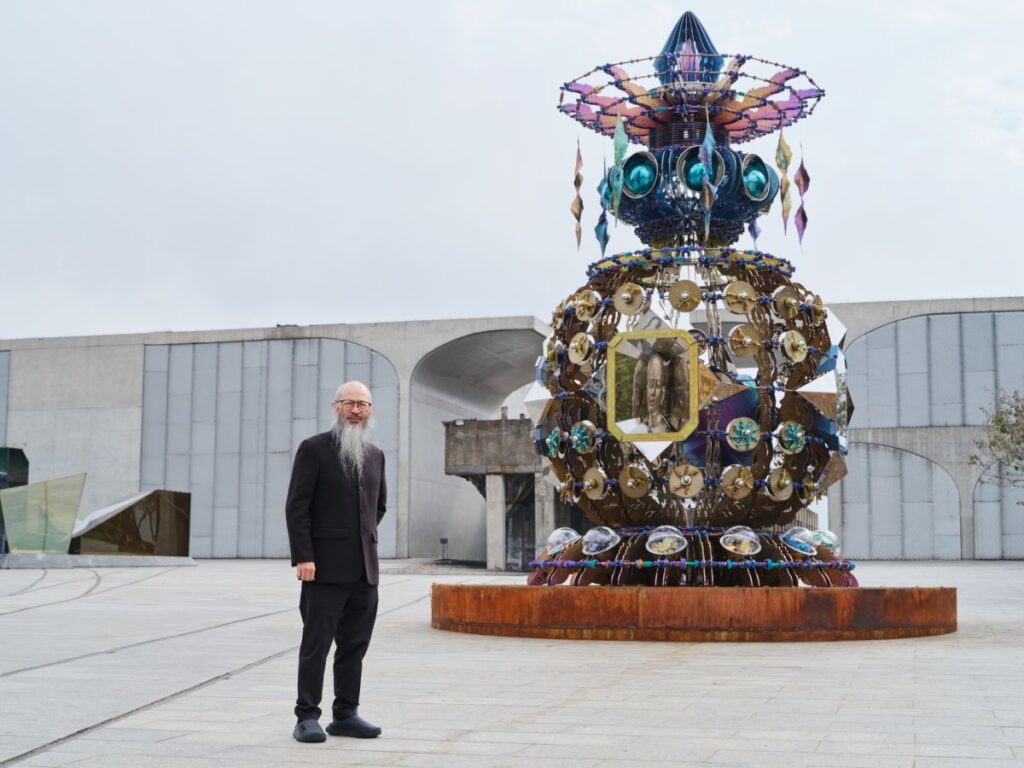 Wallace Chan, Vessels of Other Worlds, Long Museum Preview, Birth Sculpture, 2025, photo credit Zhong Han