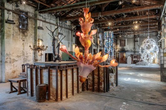 Installation view, GLASSTRESS 2026, ph. Francesco Allegretto