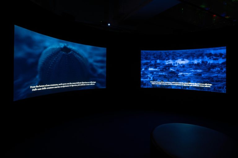 Installation view, mostra di Charmaine Poh, Deutsche Bank “Artist of the Year” 2025 MUDEC ©julehering